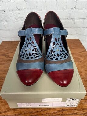 Size 39/8.5 French Blu Fabulous Red, Blue & Taupe Mary Jane Heels